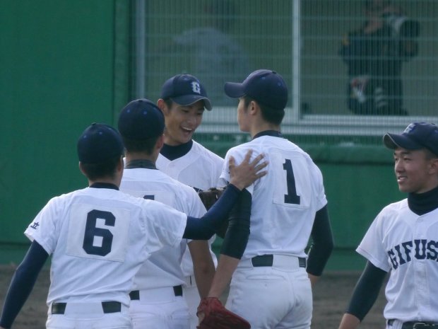 第67回秋季東海地区高等学校野球大会 準決勝
